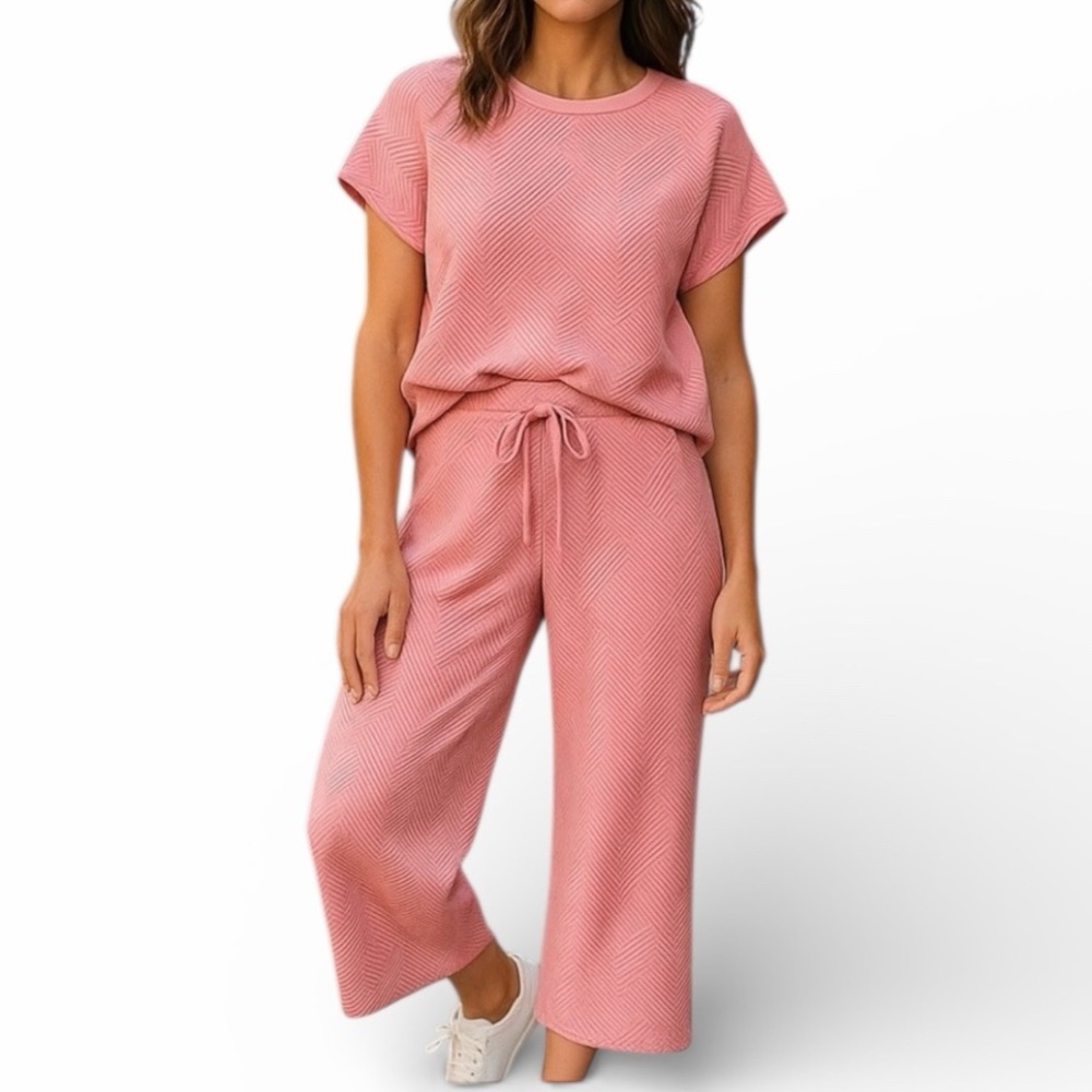 Patterned Cropped Pant & Top Set NWT